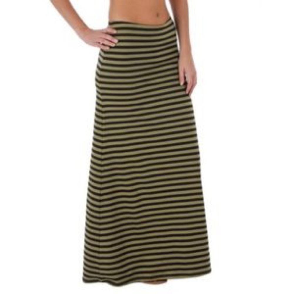 Billabong olive/black maxi skirt size M